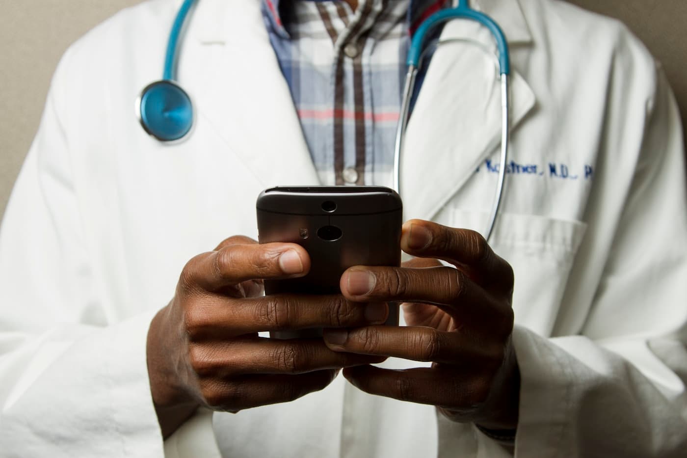 Tecnología médica en un centro sanitario